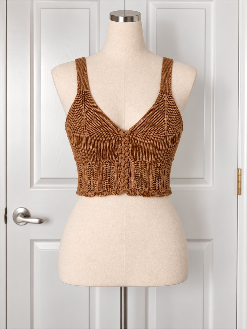 Jolie & Joy Womens Brown Acrylic Knit Cropped Braided V-Neck Tank Top L